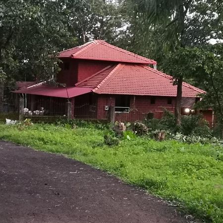 Sarvoday Eco Homestay, Sawantwadi Extérieur photo